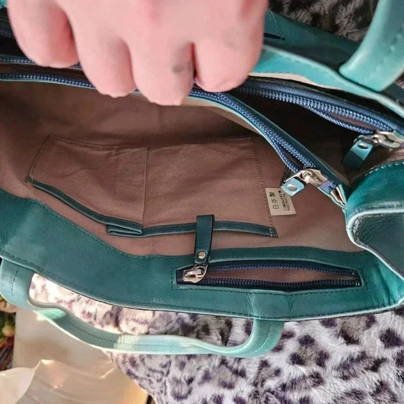 Aqua Vegan Leather  Tote Shoulder Bag with Lots of Pockets - Medium Size - Picture 14 of 16